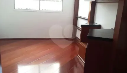 APARTAMENTO COM 2 DORMITORIOS SENDO 1 SUITE 1 VAGA