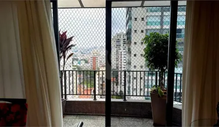 EXCELENTE COBERTURA DUPLEX À VENDA, COM 270M², 05 DORMITÓRIOS, 04 SUÍTES, 03 VAGAS, NA VILA MASCOTE