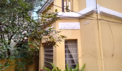 Casa tipo Sobrado com 03 Dorm 01 Suíte 04 Vagas na Vila Mariana para Venda.