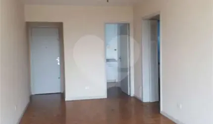 Apartamento com 2 Quartos e 1 banheiro à Venda, 126 metros em Moema - São Paulo/SP