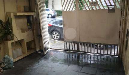 Imovel no miolo da vila mascote bem localizado podendo alugar total ou parcial