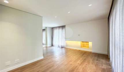 Apartamento Reformado - 4 quartos - 3 suites - Campo Belo
