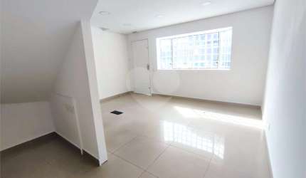 Sobrado Comercial Vila Mascote! Excelente para clínicas, escritórios, estúdios, spa, escola de língu