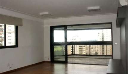 Apartamento de Alto Padrão à Venda ou Locação – 200m² | Paraíso do Morumbi São Paulo SP