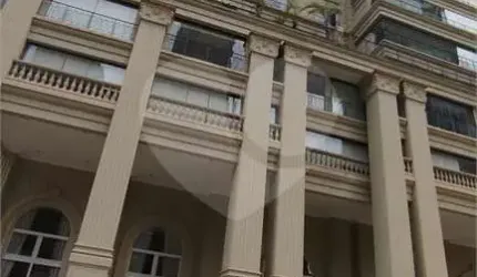 Uma excelente oportunidade de morar no melhor do Itaim Bibi, em um apartamento extremamente espaçoso