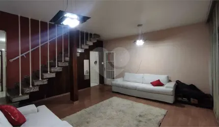 Aluga-se Casa 175m², com 3 dorm no Jabaquara - São Paulo