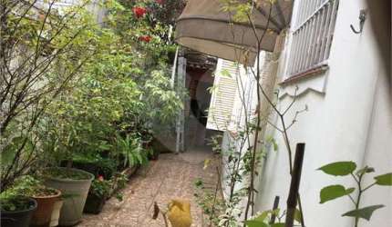 Sobrado à venda na Aclimação, 3 quartos, 140 m²