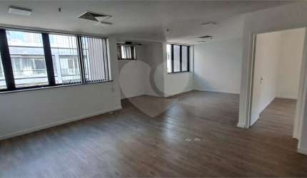 Conjunto Comercial para Venda e Locação – 79m² | Vila Buarque – São Paulo/SP