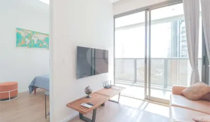 Apartamento de 41,86 m2, 1 suíte, varanda, condomínio clube, 1 vaga em Moema.