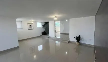 Apartamento a Venda no Ipiranga com 220m2
