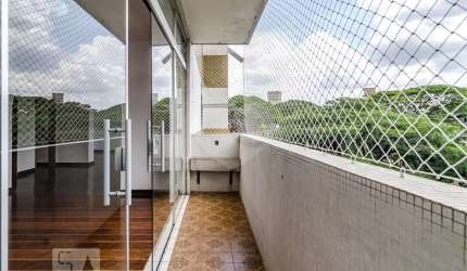 Apartamento no Jardim América , 3 dormitórios com 200 m²