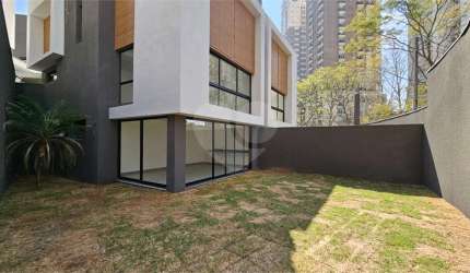 Casas de Alto Padrão no Jardim Panorama - 350 m² e 355 m² de Conforto, Sofisticação e Espaço