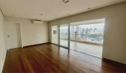 Apartamento em Perdizes para Locação, 04 dormitórios. São Paulo.