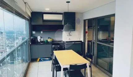 Apartamento à venda no bairro Vila Romana