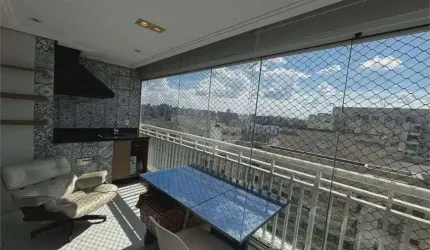 Apartamento à Venda na Barra Funda, 03 dormitórios. São Paulo.