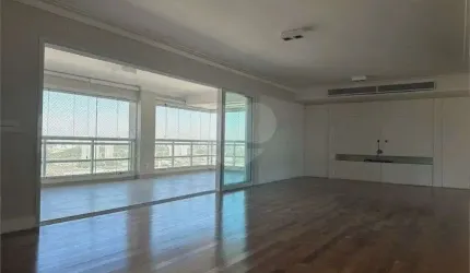 Apartamento para Locação na Vila Leopoldina, 03 dormitórios. São Paulo.