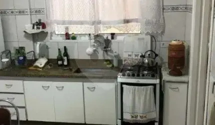 Apartamento à venda no bairro da Lapa.