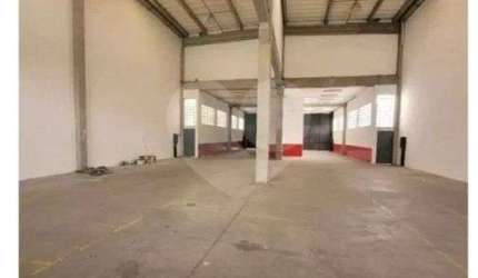Galpão comercial para alugar na Lapa.