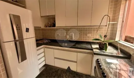 Sobrado à venda com 2 quartos na Vila Romana