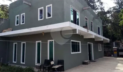 Casa com 3 quartos à venda em Três Montanhas - SP
