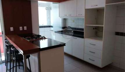 Cobertura à venda no bairro Vila Ipojuca