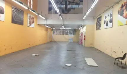 Prédio comercial para locação na Pompéia
