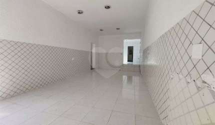 Loja comercial disponível para locação no bairro da Vila Leopoldina.