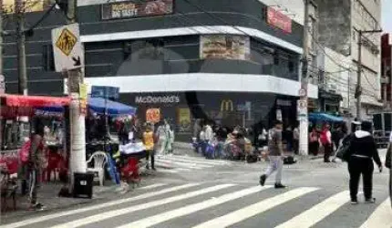 Salão à venda em Lapa - SP