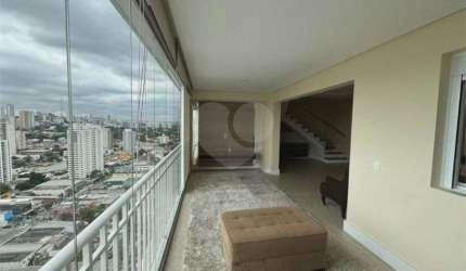 Cobertura à Venda na Vila Leopoldina, 03 dormitórios. São Paulo.