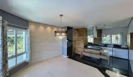 Casa em condomínio à venda - Jardim Indaiá