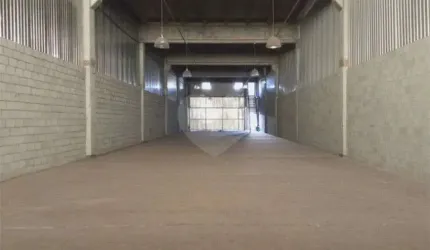Galpão comercial para Locação no Parque São Domingos.