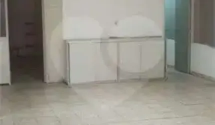 Salão à venda em Lapa - SP