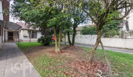 Casa com 5 quartos à venda na Rua Professor Guerreiro Lima, 1032, Partenon, Porto Alegre, 172 m2 por R$ 750.000