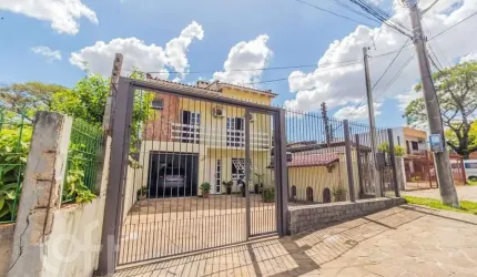 Casa com 3 quartos à venda na Rua Seival, 130, Vila Jardim, Porto Alegre, 220 m2 por R$ 712.500