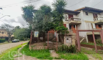Casa com 3 quartos à venda na Avenida Imperial, 67, Ipanema, Porto Alegre, 200 m2 por R$ 900.000