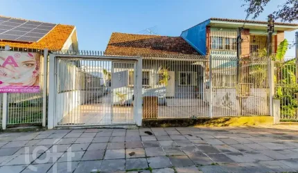 Casa com 4 quartos à venda na Avenida Assis Brasil, 897, Passo da Areia, Porto Alegre, 155 m2 por R$ 1.200.000
