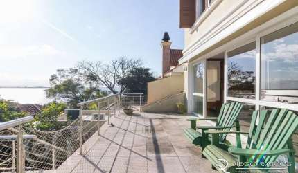 Casa em condomínio fechado com 3 quartos à venda na Rua Professor Ildefonso Gomes, 80, Ipanema, Porto Alegre, 397 m2 por R$ 2.550.000