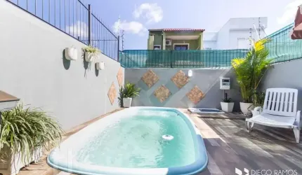 Casa com 3 quartos à venda na Rua Izar Faria Correa Sant'Anna, 91, Hípica, Porto Alegre, 149 m2 por R$ 575.000