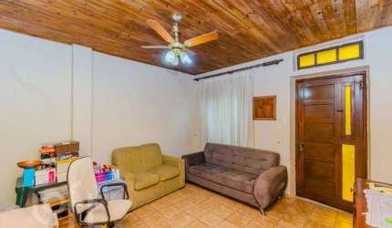 Casa com 2 quartos à venda na Rua Barão do Triunfo, 412, Azenha, Porto Alegre, 72 m2 por R$ 350.000