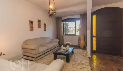 Casa com 3 quartos à venda na Avenida Vinte e Um de Abril, 82, Sarandi, Porto Alegre, 186 m2 por R$ 850.000