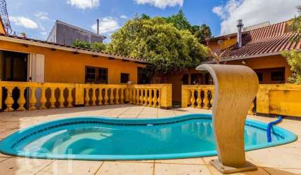 Casa com 2 quartos à venda na Rua Afonso Rodrigues, 263, Jardim Botânico, Porto Alegre, 194 m2 por R$ 1.150.000