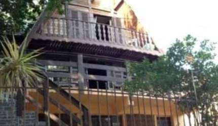 Casa com 3 quartos à venda na Rua Doutor Prudente de Moraes, 249, Chácara das Pedras, Porto Alegre, 435 m2 por R$ 1.000.000