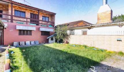 Casa com 2 quartos à venda na Estrada Costa Gama, 5090, Restinga, Porto Alegre, 253 m2 por R$ 550.000