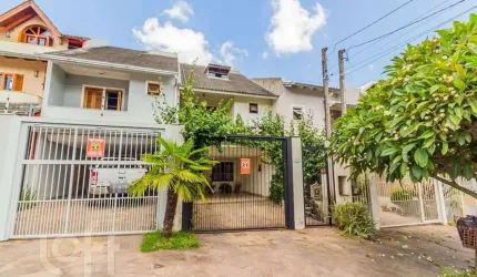 Casa com 3 quartos à venda na Rua Claudio da Silva Pinto, 287, Hípica, Porto Alegre, 204 m2 por R$ 680.000
