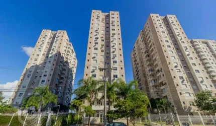 Apartamento com 3 quartos à venda na Rua Airton Ferreira da Silva, 295, Humaitá, Porto Alegre, 65 m2 por R$ 450.000