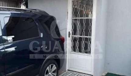 Casa com 4 quartos à venda na Avenida Professor Oscar Pereira, 1597, Medianeira, Porto Alegre, 198 m2 por R$ 480.000