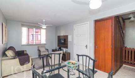 Casa em condomínio fechado com 3 quartos à venda na Rua Tenente Ary Tarrago, 1720, Jardim Itu Sabará, Porto Alegre, 84 m2 por R$ 349.000