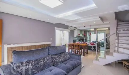 Casa em condomínio fechado com 3 quartos à venda na Rua Jacundá, 66, Guarujá, Porto Alegre, 139 m2 por R$ 970.000
