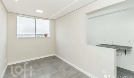 Apartamento com 2 quartos à venda na Rua Engenheiro Sadi Castro, 891, Sarandi, Porto Alegre, 49 m2 por R$ 240.000