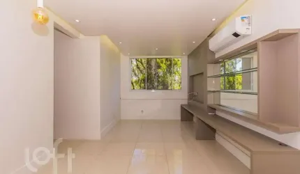 Apartamento com 3 quartos à venda na Rua Carlos Reverbel, 200, Jardim Carvalho, Porto Alegre, 68 m2 por R$ 361.000